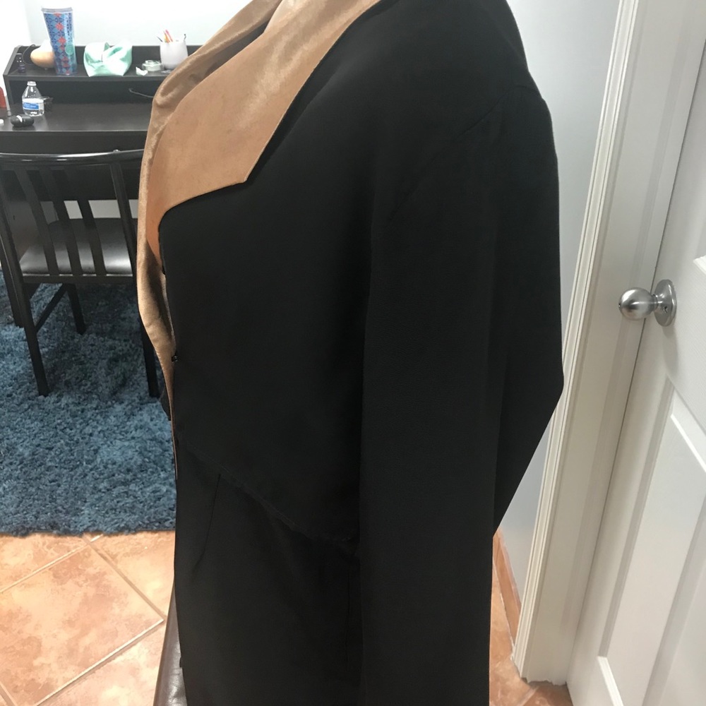 Dress - Picture 2 of 4
